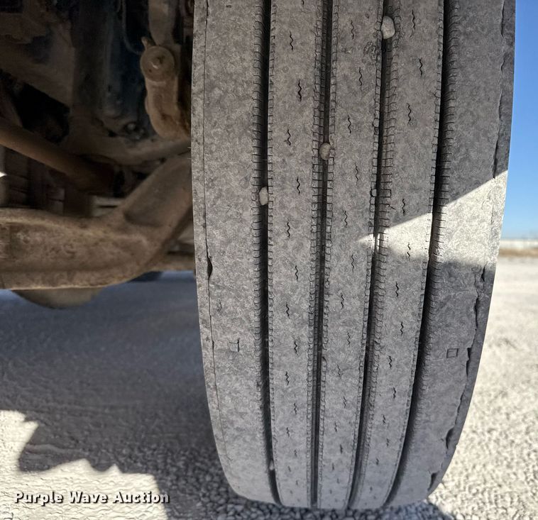 image for item ED5516 2008 Kenworth T370 pressure washer truck