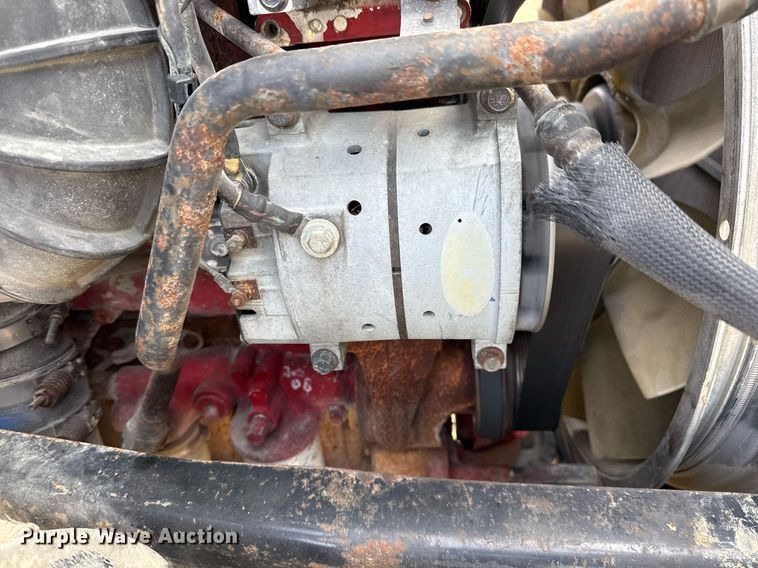 image for item ED5521 2005 Volvo VN dump truck