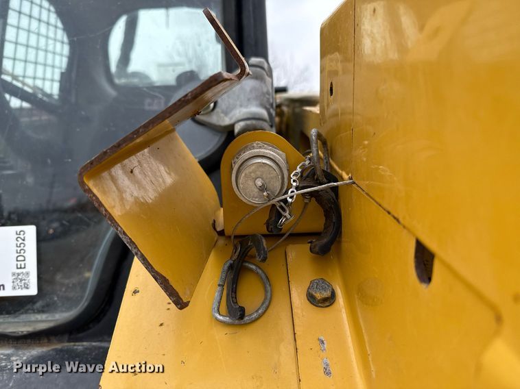 image for item ED5525 2018 Caterpillar 299D2 XHP tracked skid steer loader