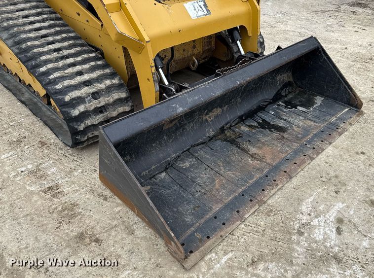 image for item ED5525 2018 Caterpillar 299D2 XHP tracked skid steer loader