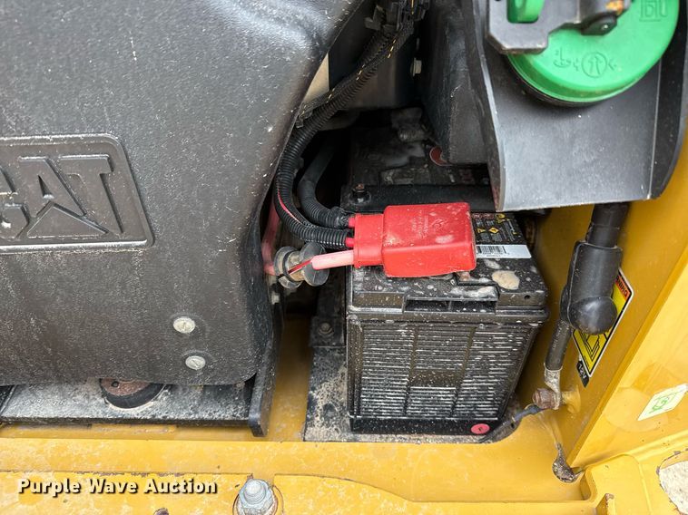 image for item ED5525 2018 Caterpillar 299D2 XHP tracked skid steer loader