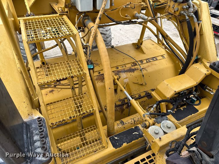 image for item ED5526 2006 Caterpillar RM-300 reclaimer