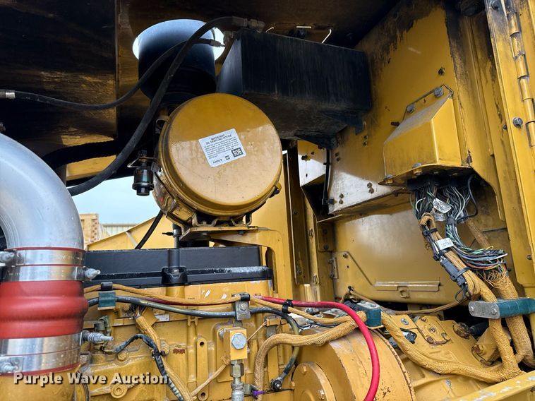 image for item ED5526 2006 Caterpillar RM-300 reclaimer