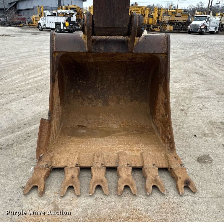 image for item ED5527 2014 Caterpillar 336E L excavator