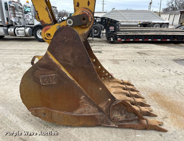 image for item ED5527 2014 Caterpillar 336E L excavator