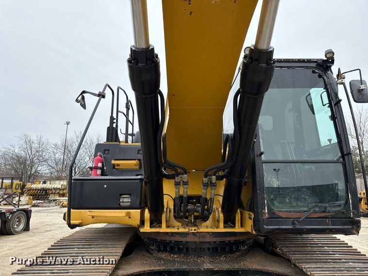 image for item ED5527 2014 Caterpillar 336E L excavator