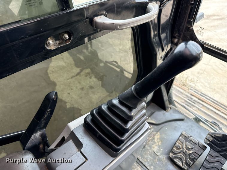 image for item ED5527 2014 Caterpillar 336E L excavator