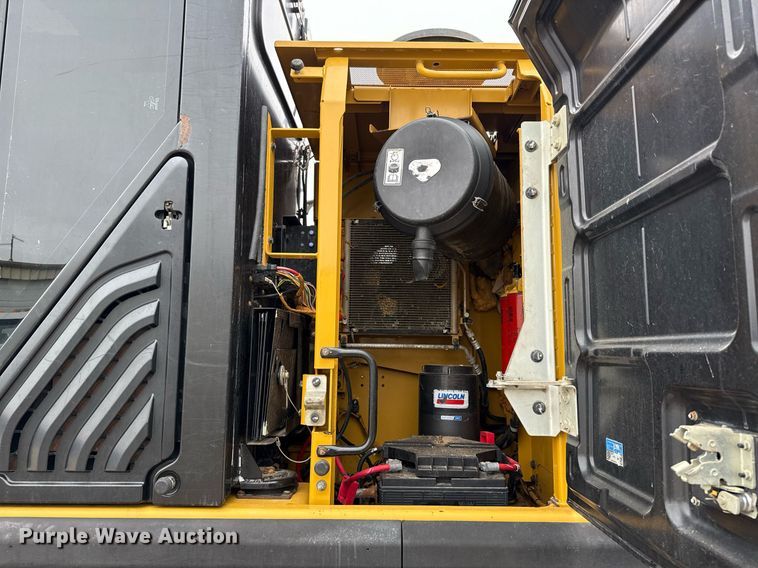 image for item ED5527 2014 Caterpillar 336E L excavator