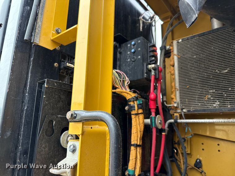 image for item ED5527 2014 Caterpillar 336E L excavator