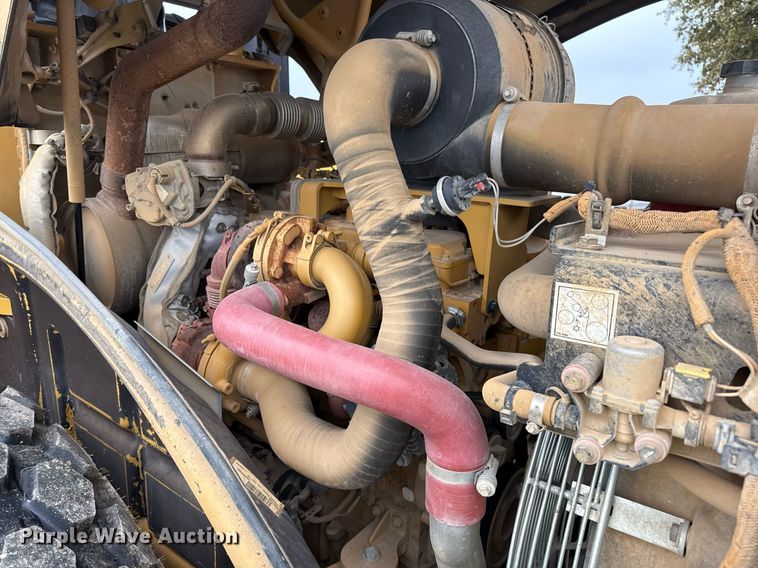 image for item ED5529 2016 Caterpillar CS56B single drum vibratory roller