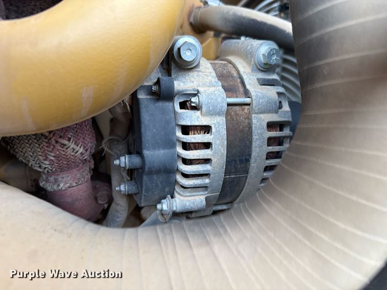 image for item ED5529 2016 Caterpillar CS56B single drum vibratory roller