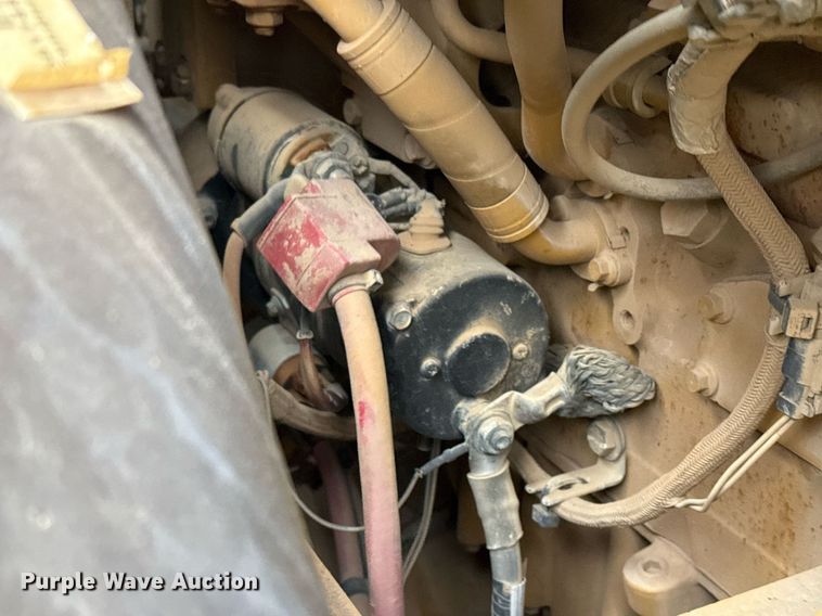 image for item ED5529 2016 Caterpillar CS56B single drum vibratory roller