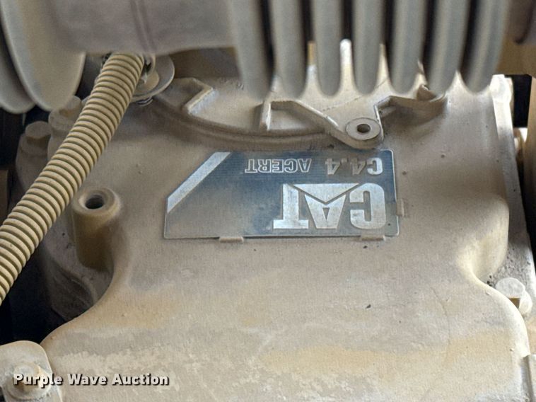 image for item ED5529 2016 Caterpillar CS56B single drum vibratory roller