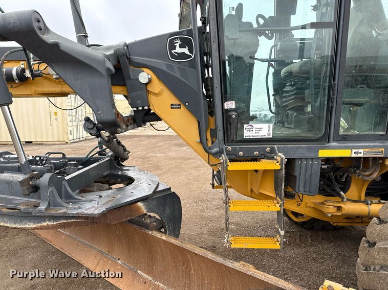 image for item ED5530 2015 John Deere 872GP motor grader