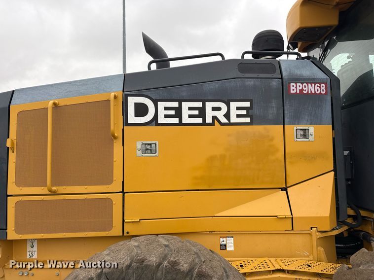 image for item ED5530 2015 John Deere 872GP motor grader