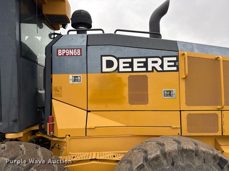 image for item ED5530 2015 John Deere 872GP motor grader