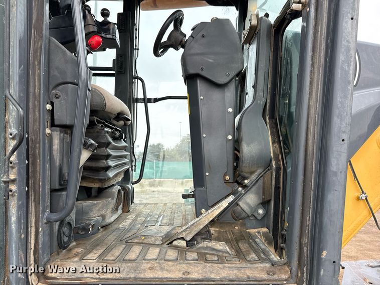 image for item ED5530 2015 John Deere 872GP motor grader