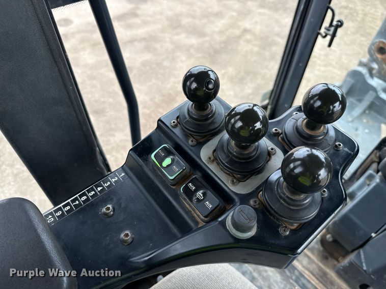 image for item ED5530 2015 John Deere 872GP motor grader