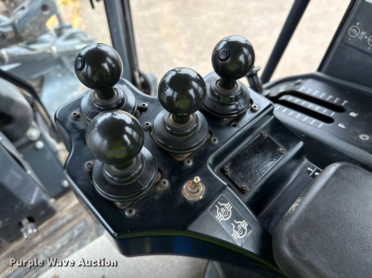 image for item ED5530 2015 John Deere 872GP motor grader