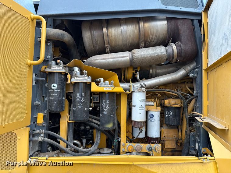 image for item ED5530 2015 John Deere 872GP motor grader