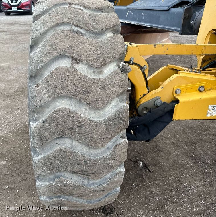 image for item ED5530 2015 John Deere 872GP motor grader