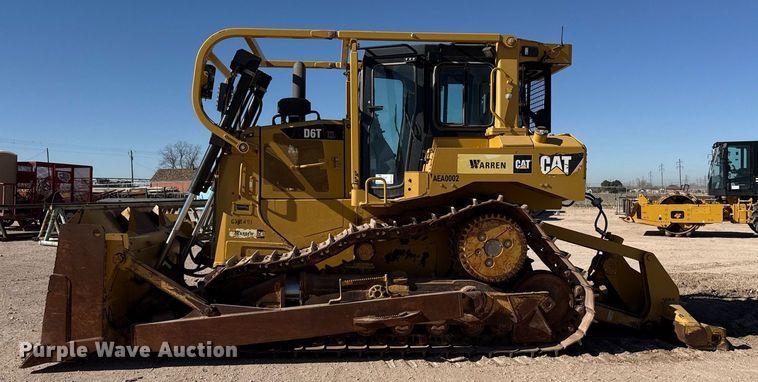 image for item ED5533 2012 Caterpillar D6T XL dozer
