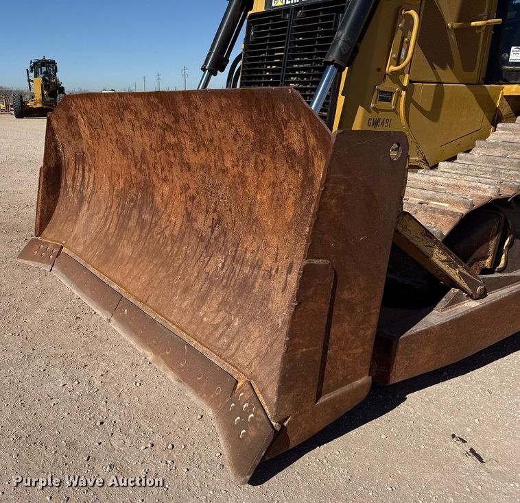 image for item ED5533 2012 Caterpillar D6T XL dozer