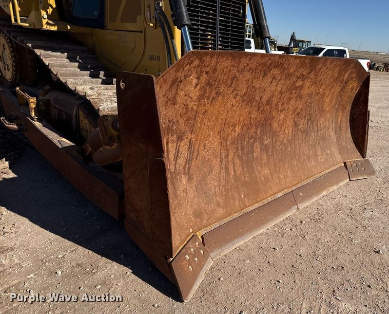 image for item ED5533 2012 Caterpillar D6T XL dozer