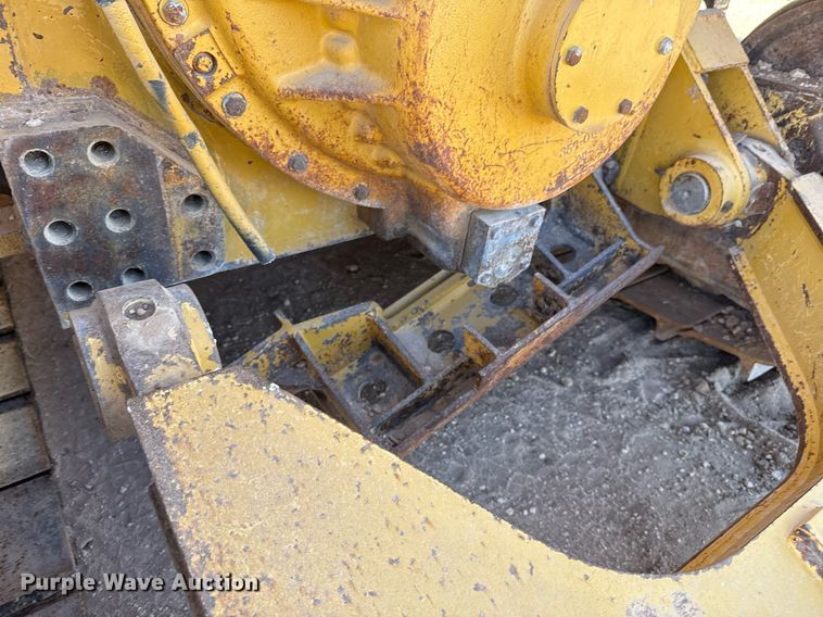 image for item ED5533 2012 Caterpillar D6T XL dozer