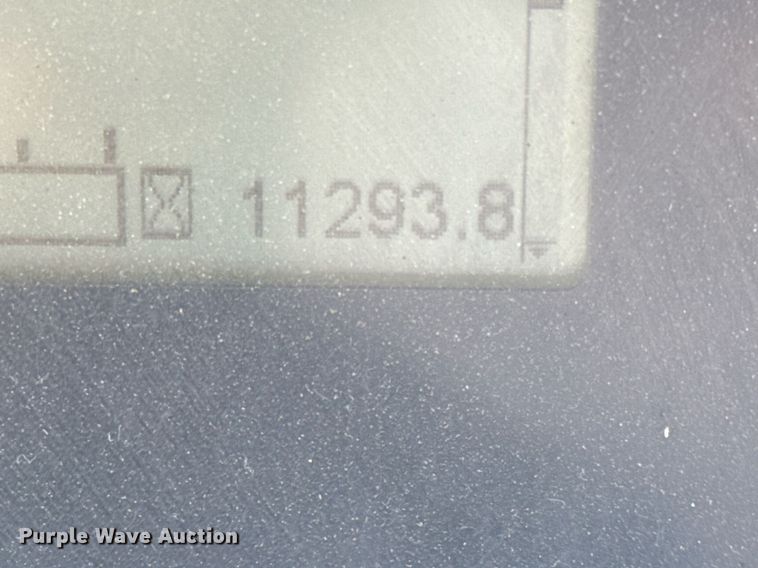 image for item ED5533 2012 Caterpillar D6T XL dozer