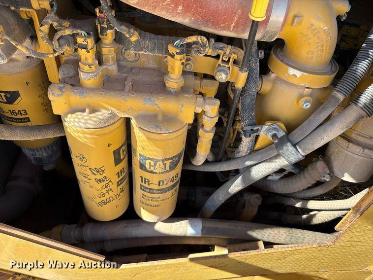 image for item ED5533 2012 Caterpillar D6T XL dozer