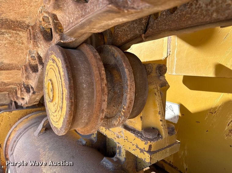 image for item ED5533 2012 Caterpillar D6T XL dozer