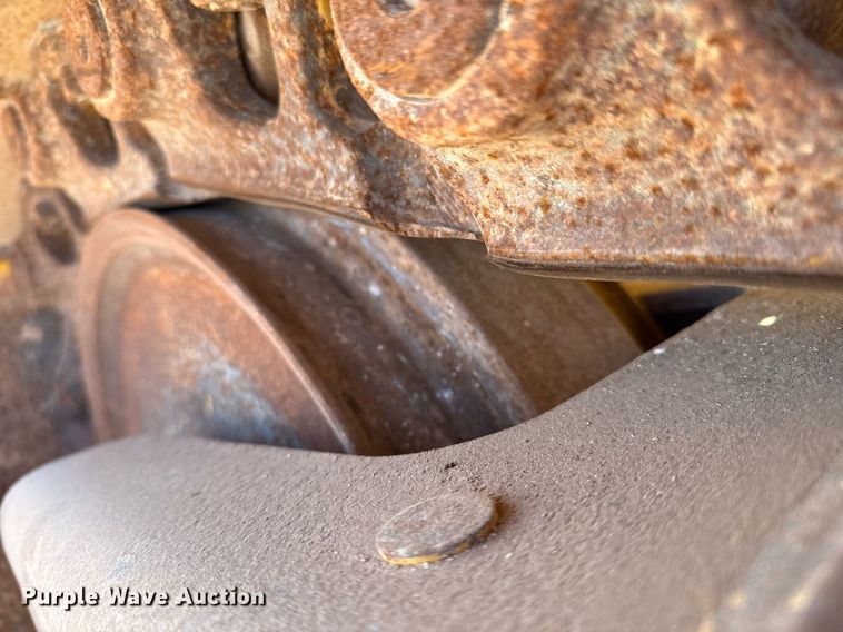 image for item ED5533 2012 Caterpillar D6T XL dozer