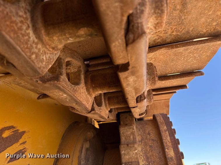 image for item ED5533 2012 Caterpillar D6T XL dozer