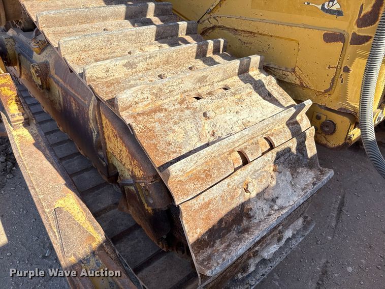 image for item ED5533 2012 Caterpillar D6T XL dozer