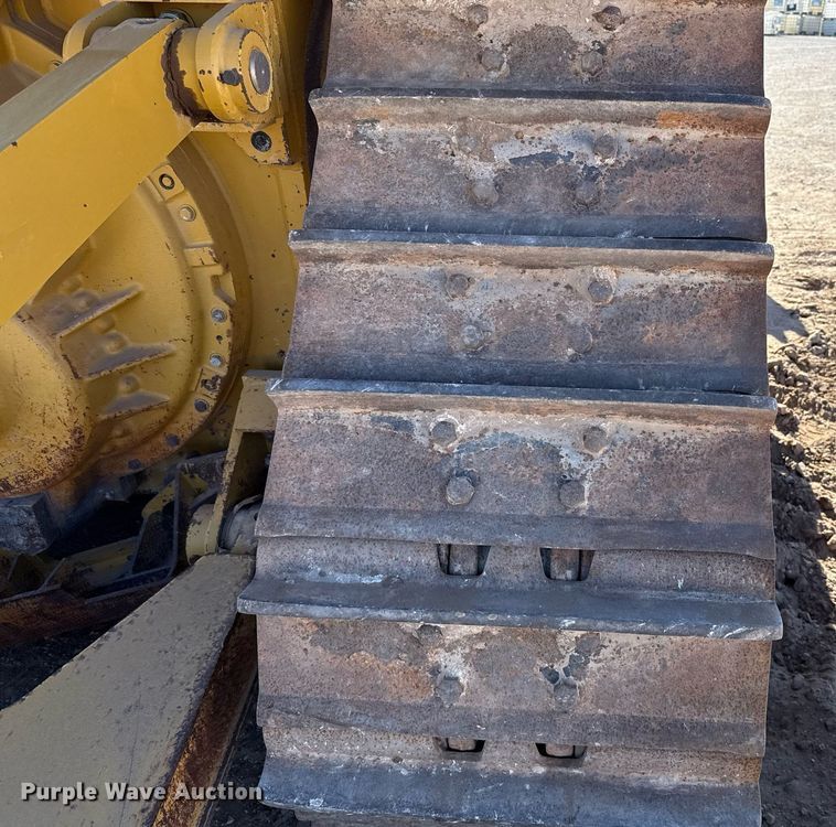 image for item ED5533 2012 Caterpillar D6T XL dozer