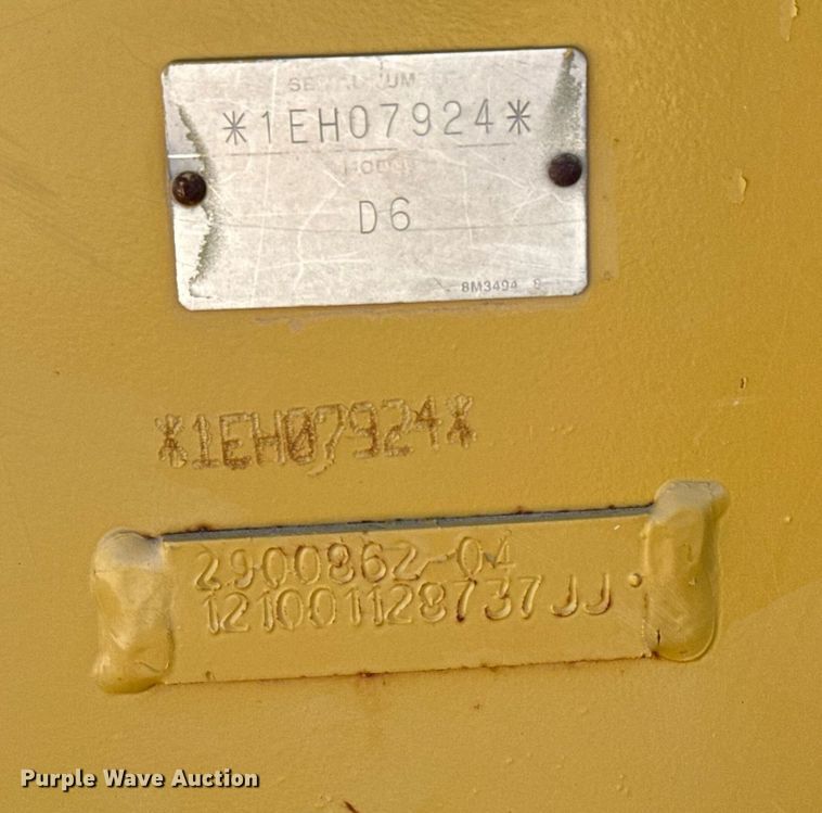 image for item ED5534 2014 Caterpillar D6T XL dozer