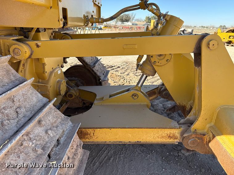 image for item ED5534 2014 Caterpillar D6T XL dozer