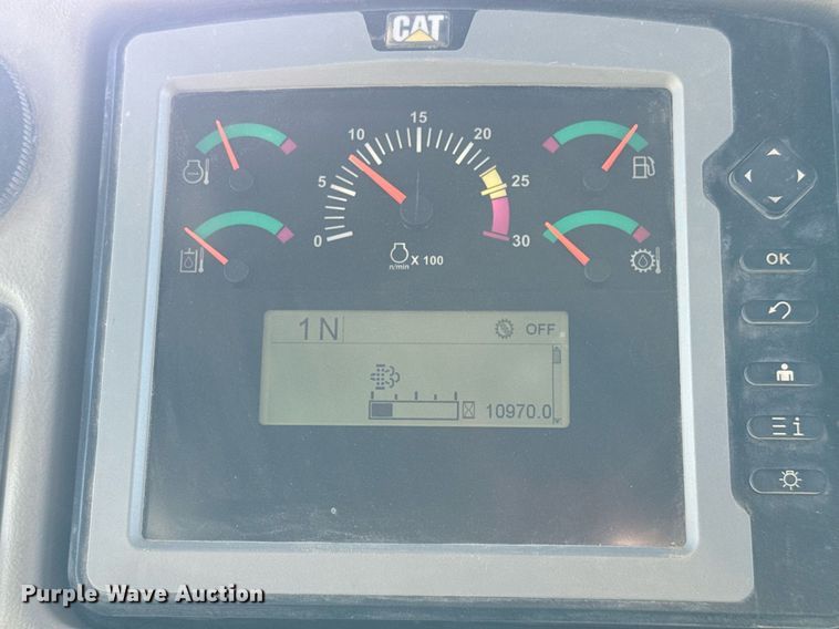 image for item ED5534 2014 Caterpillar D6T XL dozer