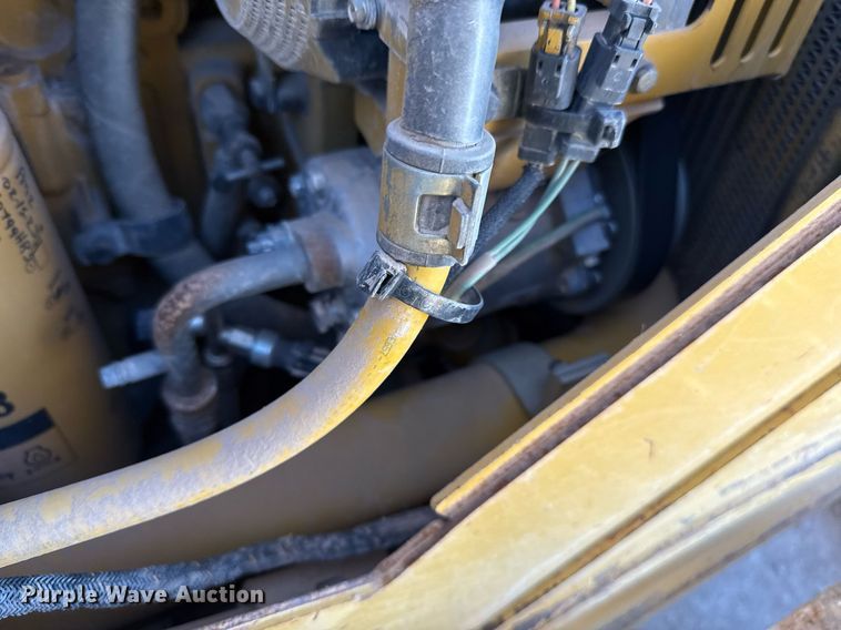 image for item ED5534 2014 Caterpillar D6T XL dozer