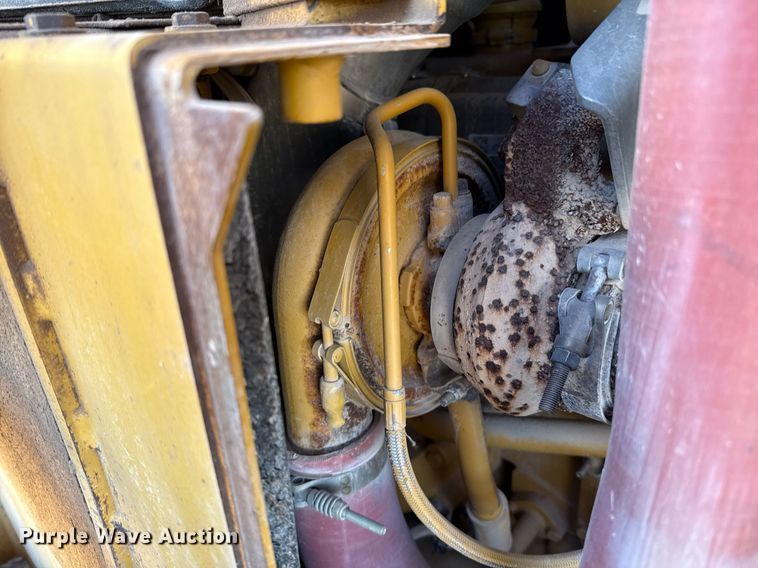 image for item ED5534 2014 Caterpillar D6T XL dozer