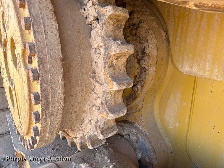 image for item ED5534 2014 Caterpillar D6T XL dozer