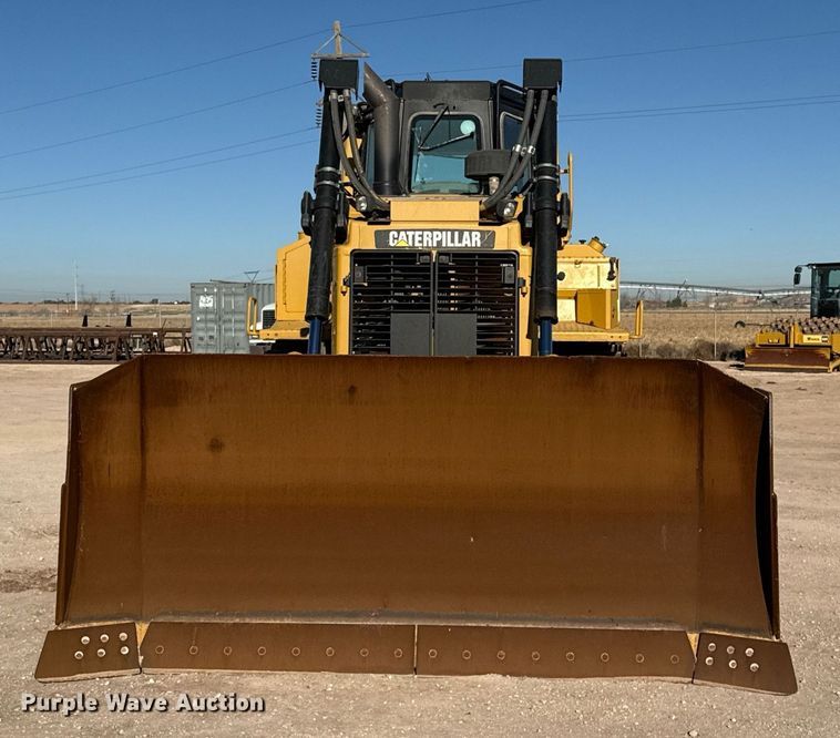 image for item ED5535 2013 Caterpillar D6T XL dozer