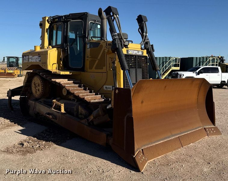 image for item ED5535 2013 Caterpillar D6T XL dozer
