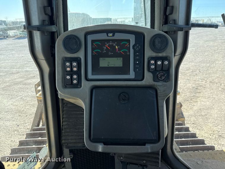 image for item ED5535 2013 Caterpillar D6T XL dozer