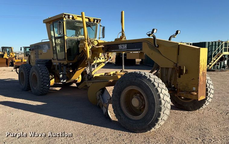 image for item ED5536 2006 Caterpillar 163H VHP motor grader