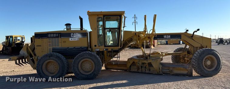 image for item ED5536 2006 Caterpillar 163H VHP motor grader