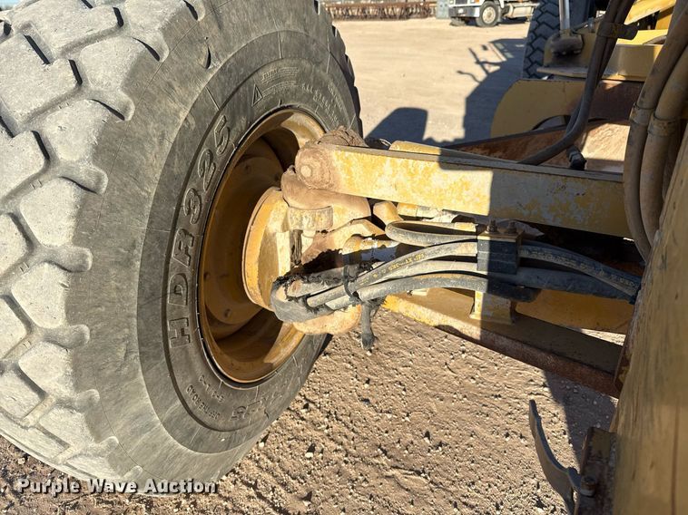 image for item ED5536 2006 Caterpillar 163H VHP motor grader