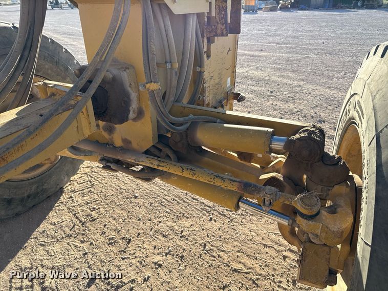 image for item ED5536 2006 Caterpillar 163H VHP motor grader