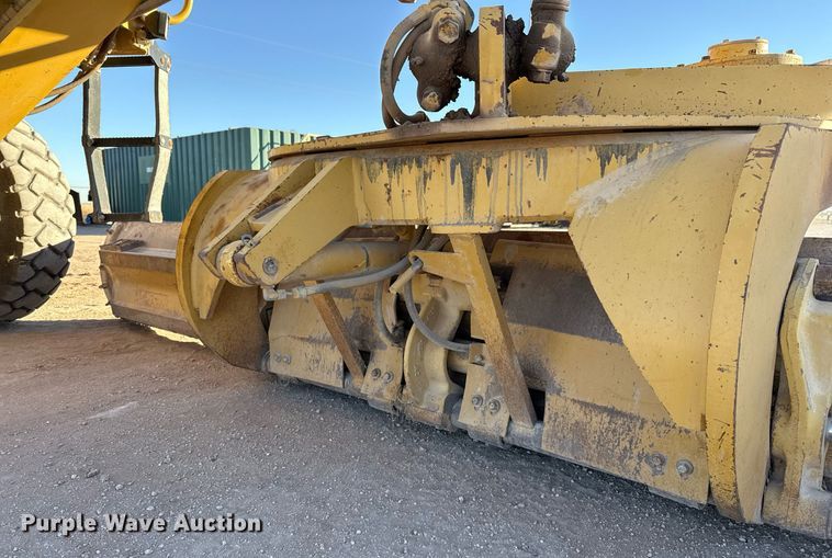 image for item ED5536 2006 Caterpillar 163H VHP motor grader